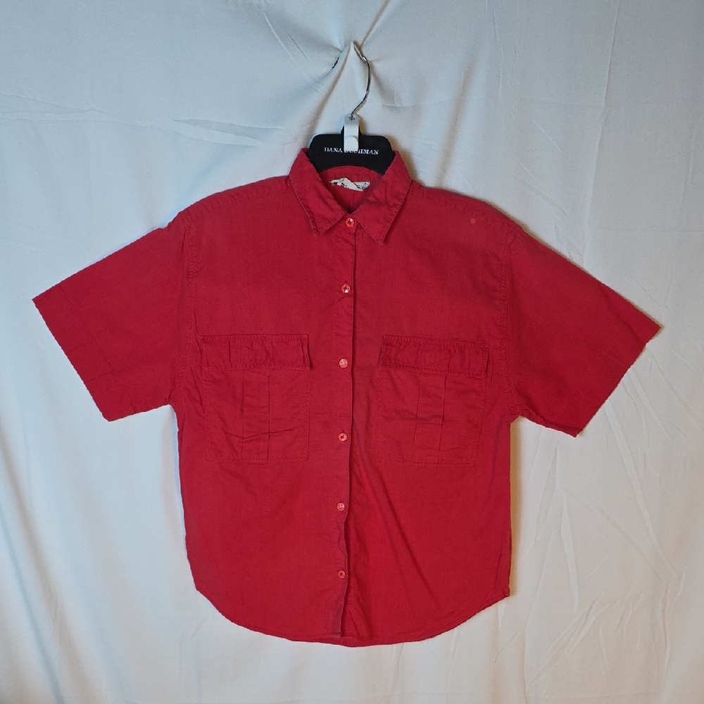 Vintage Women's Red Short Sleeve Button Up Shirt